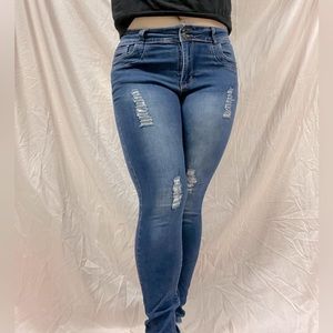 Bamboo Jeans high rise skinny ripped